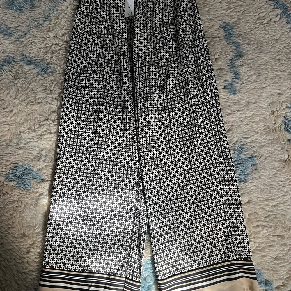 NWT Abercrombie & Fitch Printed Drapey Wide Leg Relaxed Pull On Pants Women's S